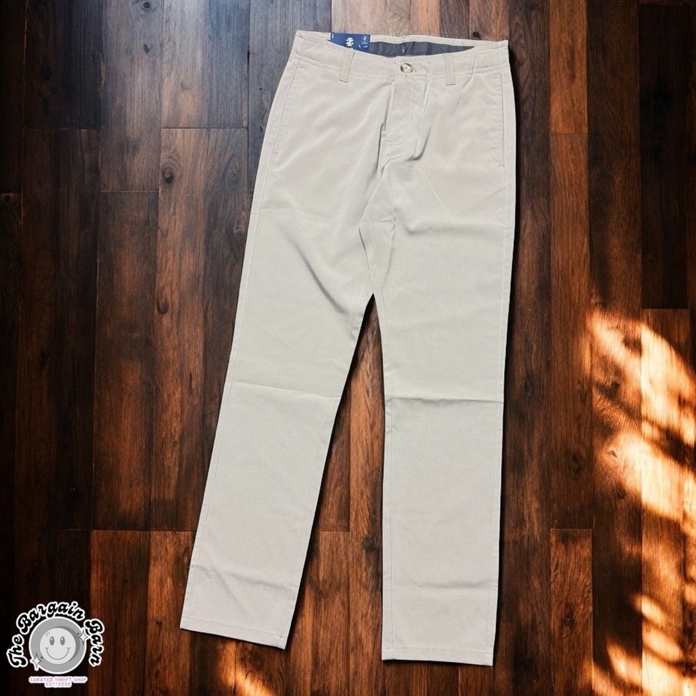 IZOD Boys Approved Schoolwear Khaki Uniform Pants NWT Straight Leg (Size 10)